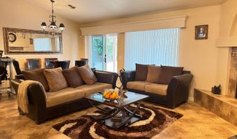 824 S JAY St, Chandler, AZ 85225