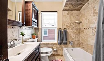9131 Lucia Dr, Affton, MO 63123