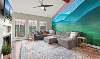 1300 Quail Run Cir, Bentonville, AR 72712