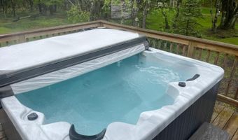 62 Whitman Ln, Albrightsville, PA 18210