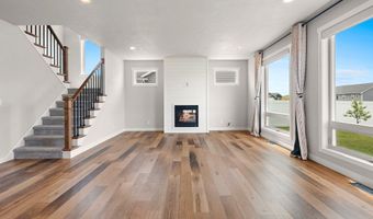 N9239 LAURA Street, Appleton, WI 54915