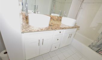 1433 Kewalo St 408, Honolulu, HI 96822
