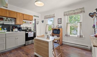 1 Hope St, Lincoln, RI 02865
