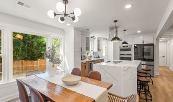 4006 N GLEBE Rd, Arlington, VA 22207