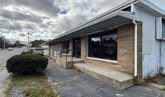 1435 Victory Hwy, North Smithfield, RI 02896