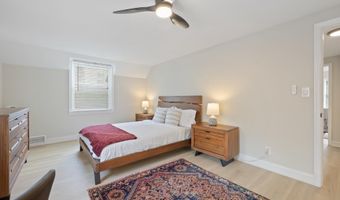 4225 E WEST Hwy, Bethesda, MD 20814