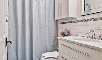 13600 Gooseberry Rd, Bentonville, AR 72712