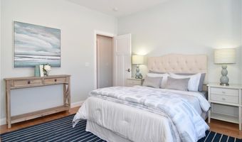 515 School St, North Kingstown, RI 02852