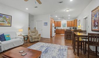 223 Sycamore St, Bay St. Louis, MS 39520