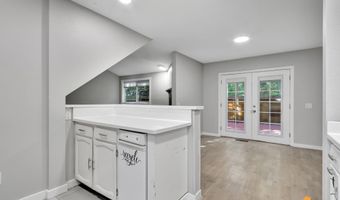 2215 Sunburst Cir, Anchorage, AK 99501
