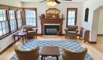 716 S Jones St, Algona, IA 50511