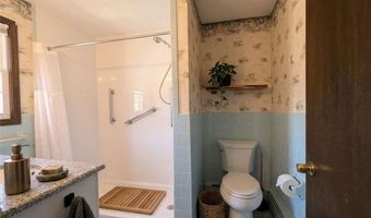 699 Lower River Rd, Lincoln, RI 02865