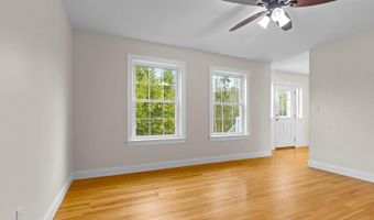 183 Skyline Rd, Bangor, ME 04401