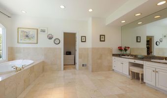 6 Hayes Ct, Atlantic Highlands, NJ 07716