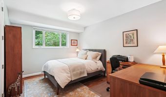 10427 MONTROSE Ave 104, Bethesda, MD 20814