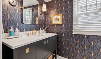 242 Osborne Ave, Bay Head, NJ 08742