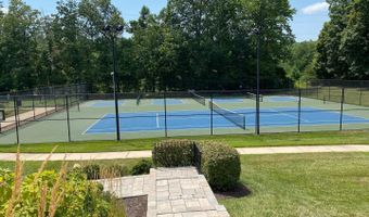 6944 ELLINGHAM Cir #A, Alexandria, VA 22315