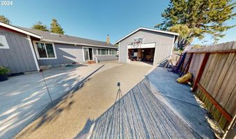 309 S HAZEL St, Brookings, OR 97415