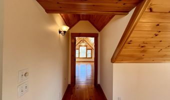 2 Mountain Ave, Bar Harbor, ME 04609
