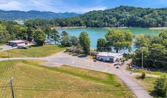 2271 Broadway Dr, Bean Station, TN 37708