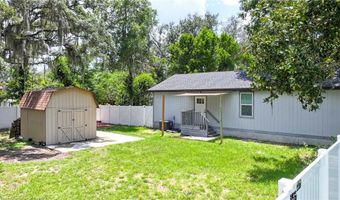 921 W Winifred St, Avon Park, FL 33825