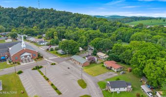 409 High St, Athens, TN 37303
