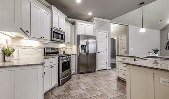 5507 Nottingham Pl, Bartlesville, OK 74006