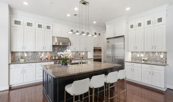 5338 CAMBERLEY Ave, Bethesda, MD 20814