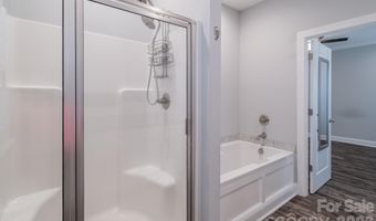 939 Old Stagecoach Rd, Camden, SC 29020