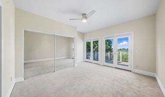 1107 Las Flores Dr, Carlsbad, CA 92008