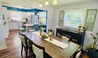8422 Kankakee Ct, Indianapolis, IN 46217