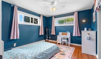 2207 S GREENVIEW St, Appleton, WI 54915