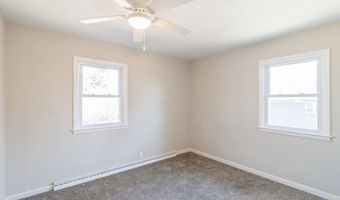 402 Center Ave, Alexander, IA 50420