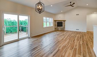409 Chad Trl, Arlington, WI 53911