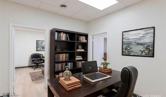 317 N Willis St Suite 3, Abilene, TX 79603