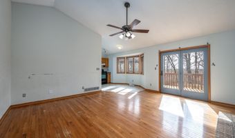 404 174th St, Amery, WI 54001