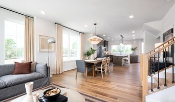 317 CALVERT Ave, Alexandria, VA 22301