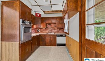 2831 W Columbia St, Allentown, PA 18104