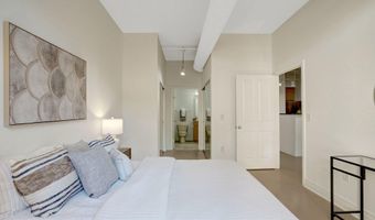 1201 N GARFIELD St 202, Arlington, VA 22201