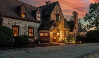 1670-1694 Church St, Appomattox, VA 24522
