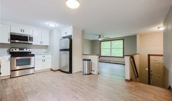 274 Courthouse Ln, Burrillville, RI 02859