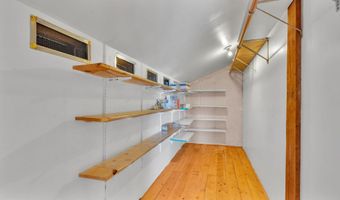 77 North Rd, Carson, NM 87517