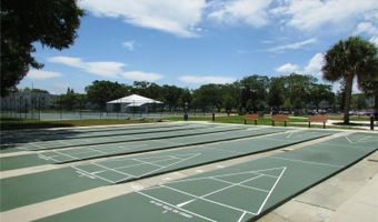 2400 FRANCISCAN Dr 8, Clearwater, FL 33763