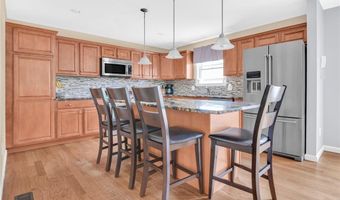 42 Brookside Ave, North Providence, RI 02911