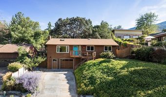 304 Clinton St, Ashland, OR 97520