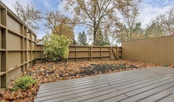 17756 NW LAKEWAY Ct, Beaverton, OR 97006