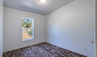 16759 Dorvel Ln, Anderson, CA 96007