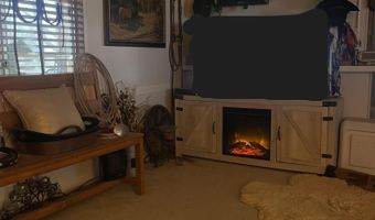 260 S Land Ave 17, Benson, AZ 85602