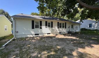 109 S Dubuque St, Anamosa, IA 52205