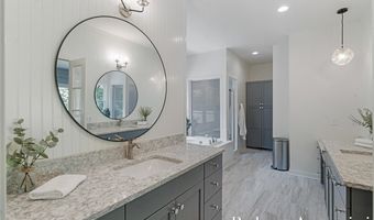 1977 EMERALD GLEN Ct, Ada, MI 49301